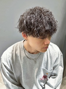 大阪　メンズパーマ　ツイストスパイラルパーマ